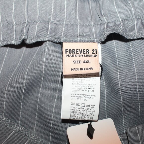 Forever 21 Plus WIde Leg Grey Pinstriped Pants Size 4X NWT - Picture 10 of 12